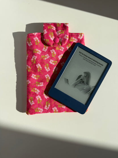 Stylish Quilted Kindle & Book Sleeve