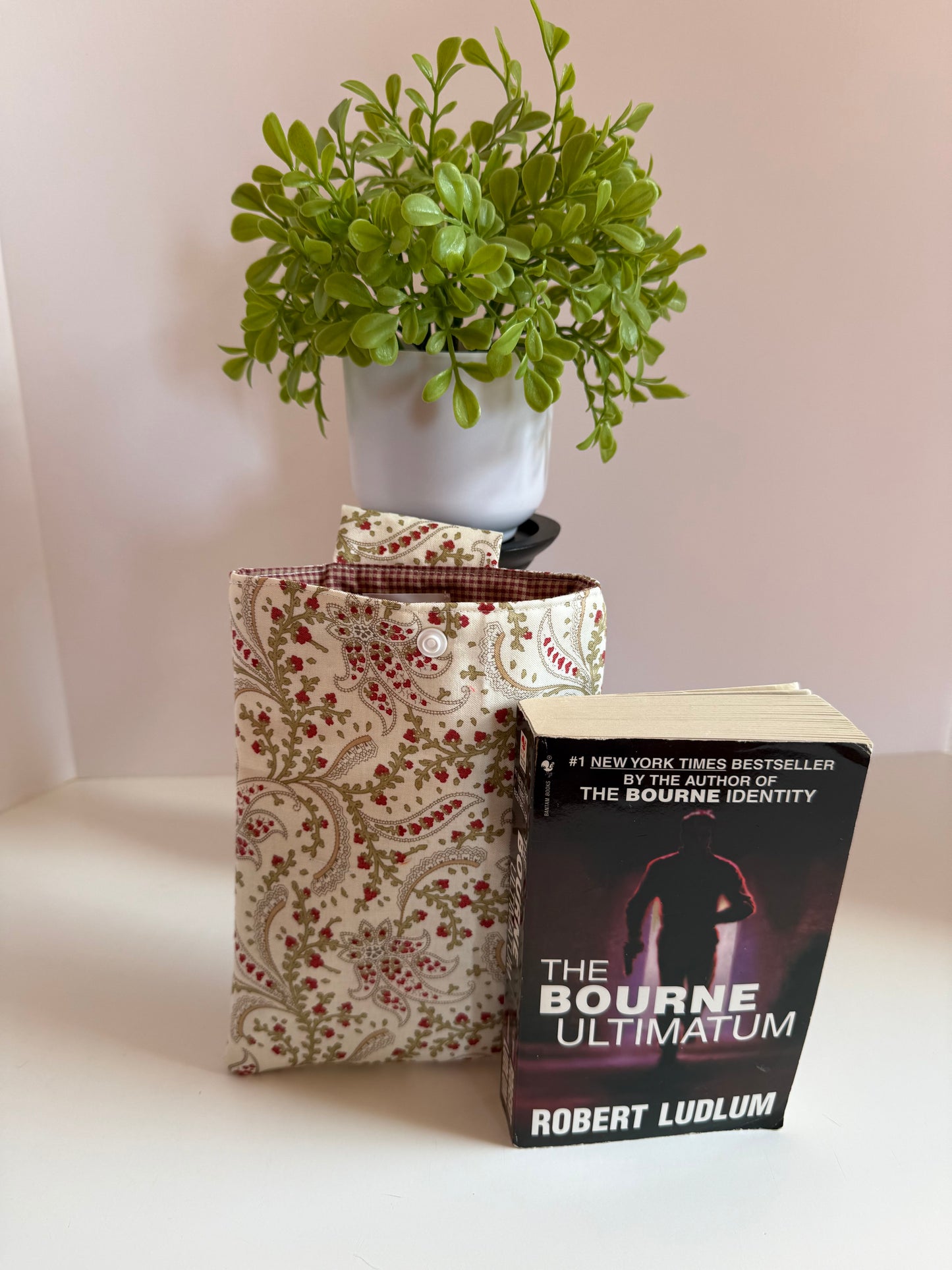 Stylish Quilted Kindle & Book Sleeve