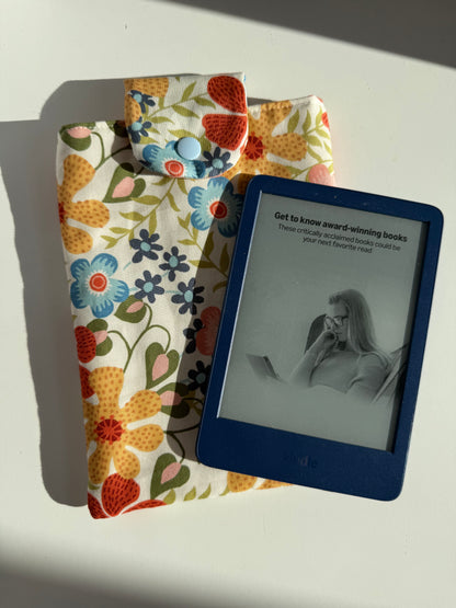 Stylish Quilted Kindle & Book Sleeve
